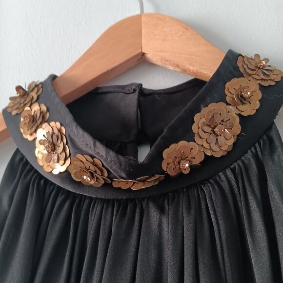 Milly Black Silk Halter Blouse Metal Flower Detail 8 NWT - Picture 4 of 13